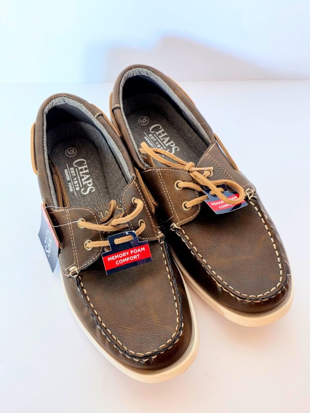 Chaps Benny Men’s Boat Shoes Brown Cognac NWT Memory Foam Size 10.5 New